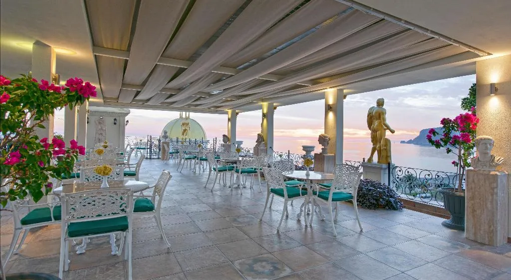 Terrace, Antique Roman Palace Museum Hotel +16, Antalya