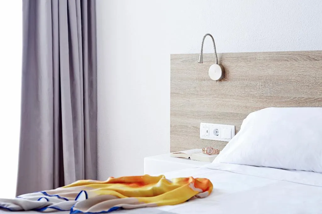 Room, Hotel Globales Los Delfines, Menorca