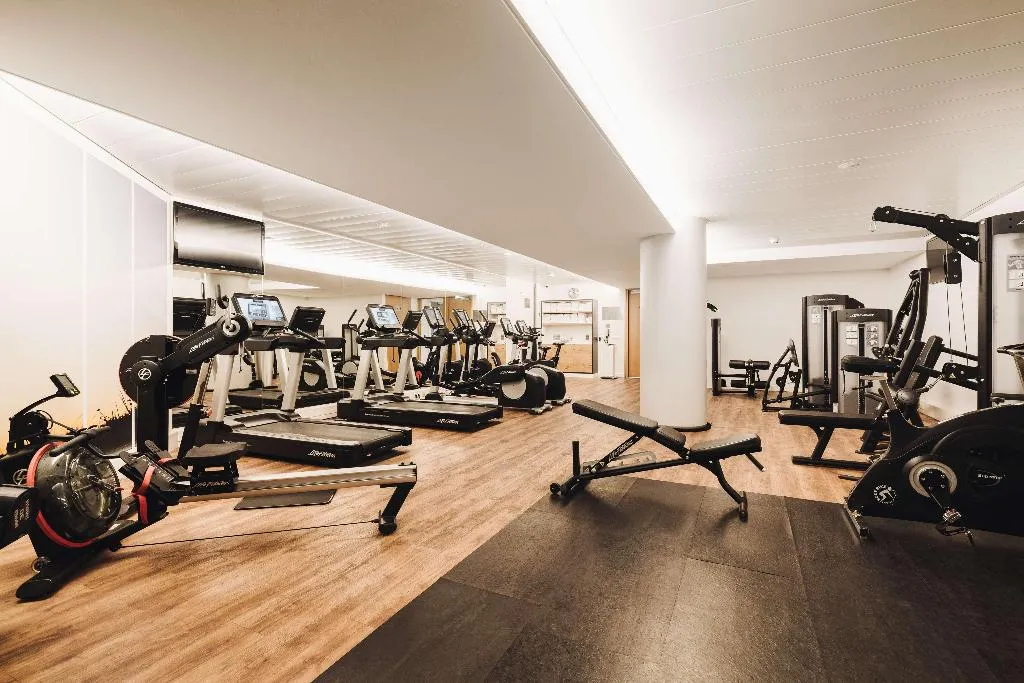 Sports and Entertainment, DoubleTree by Hilton Amsterdam Centraal Station, Amsterdam