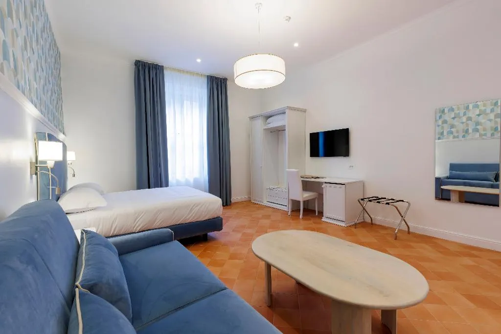 Room, D'amalfi Hospitality, Naples