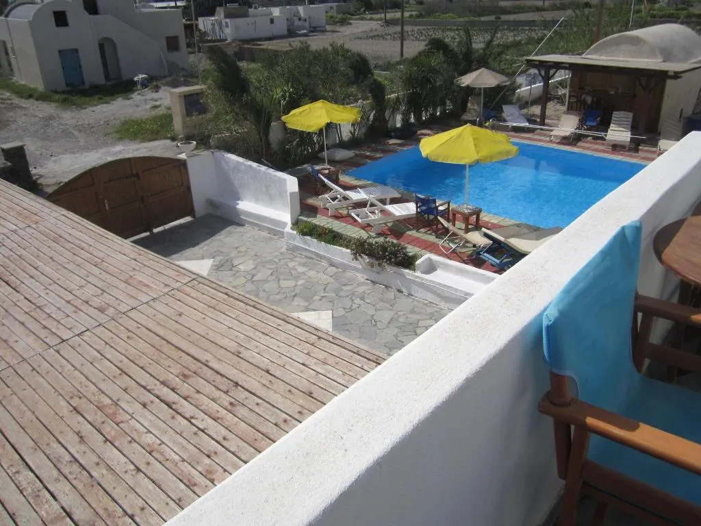 Sports and Entertainment, Santorini Breeze, Santorini
