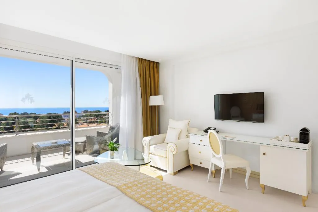 SUITE PENTHOUSE Room, Portals Hills Mallorca, Majorca