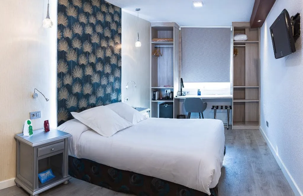 DOUBLE STANDARD Room, Bellavista Sevilla, Seville