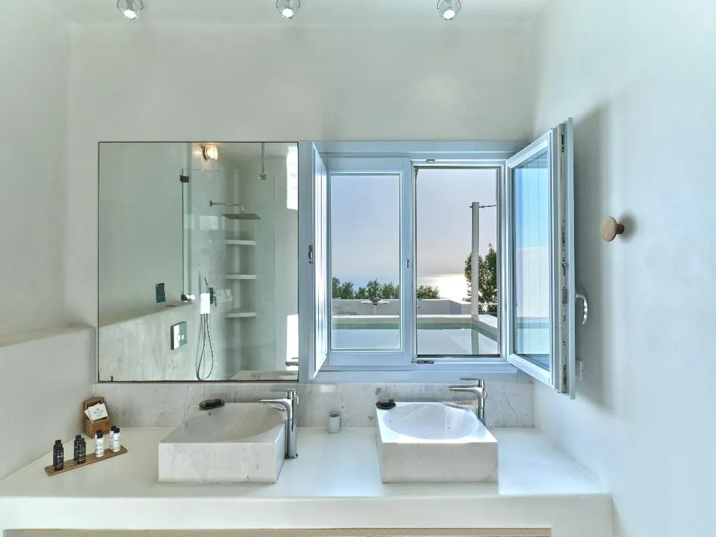 SUITE WITH PRIVATE POOL Room, Santorini Heights, Santorini