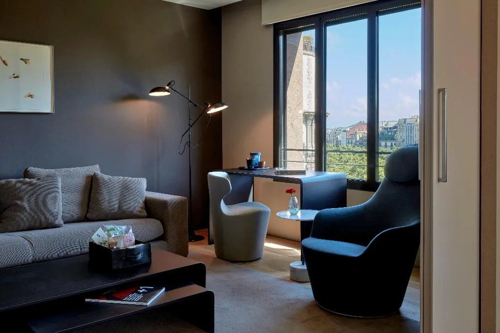 SUITE CITY VIEW Room, Sir Victor Hotel part of Sircle Collection, Barcelona