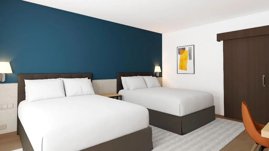 FAMILY ROOM TWO DOUBLE BEDS Room, Crowne Plaza Madrid Airport, Madrid