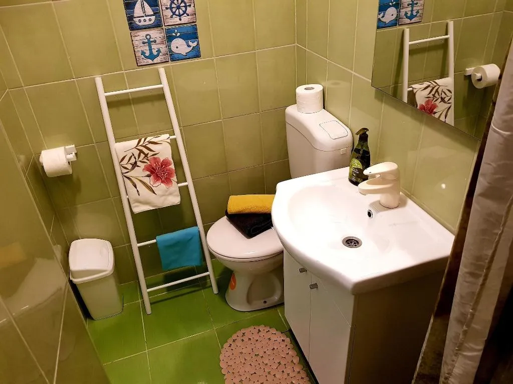 Room, Crazy House Hostel Pula, Istria