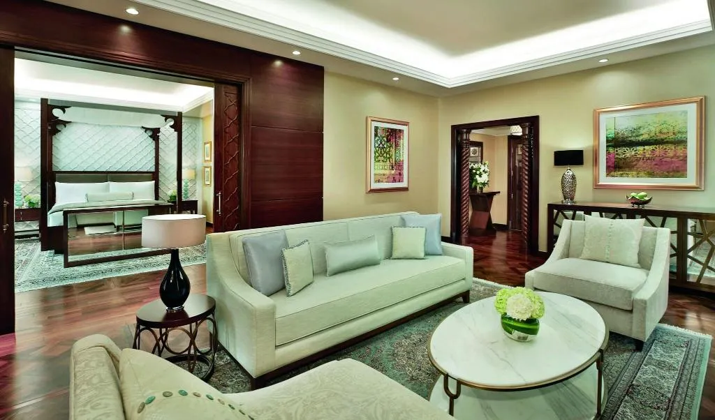 SUITE CLUB Room, The Ritz-Carlton, Dubai, Dubai