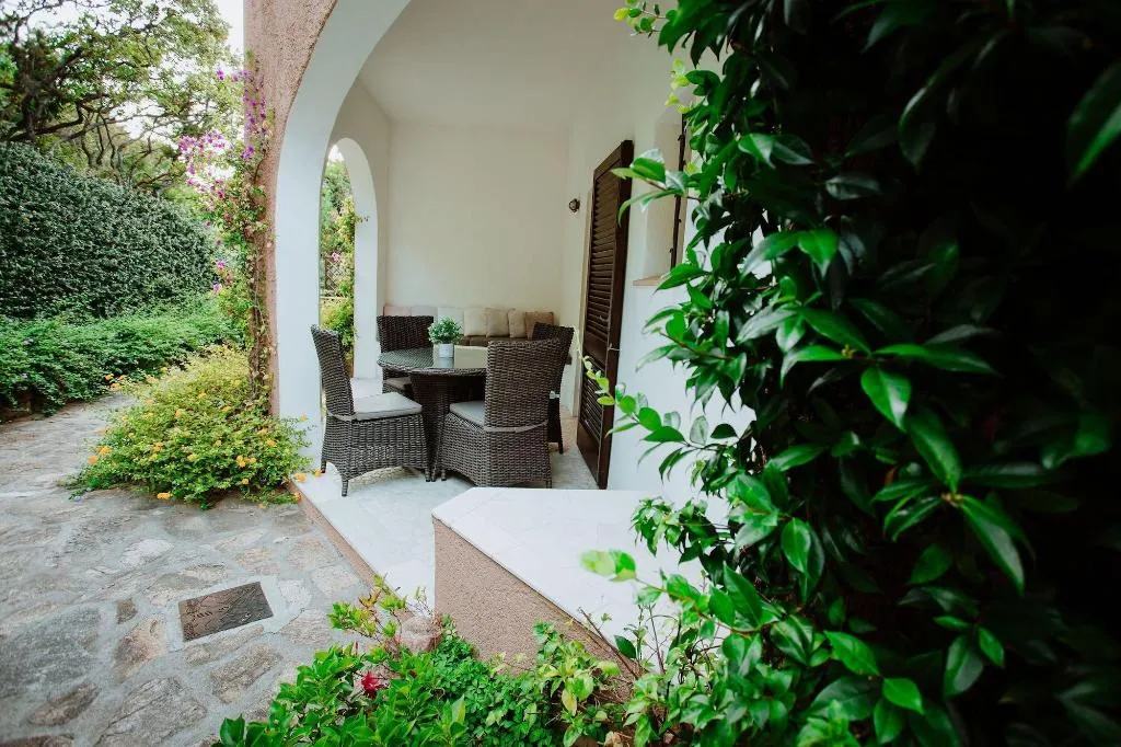 Room, Relais Villa Carola, Olbia