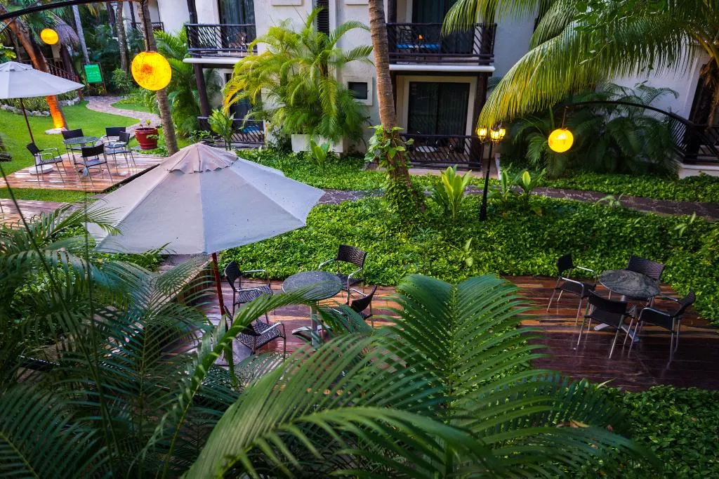 Terrace, The Reef Playacar Beach Resort & Spa, Cancun Area