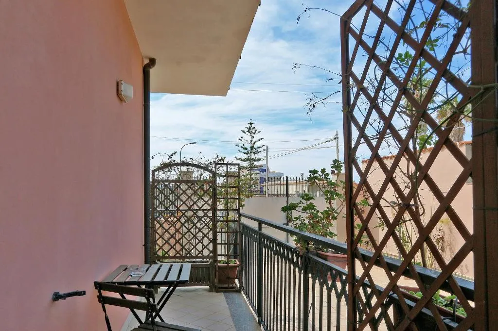 Room, B&B Kosmos, Catania