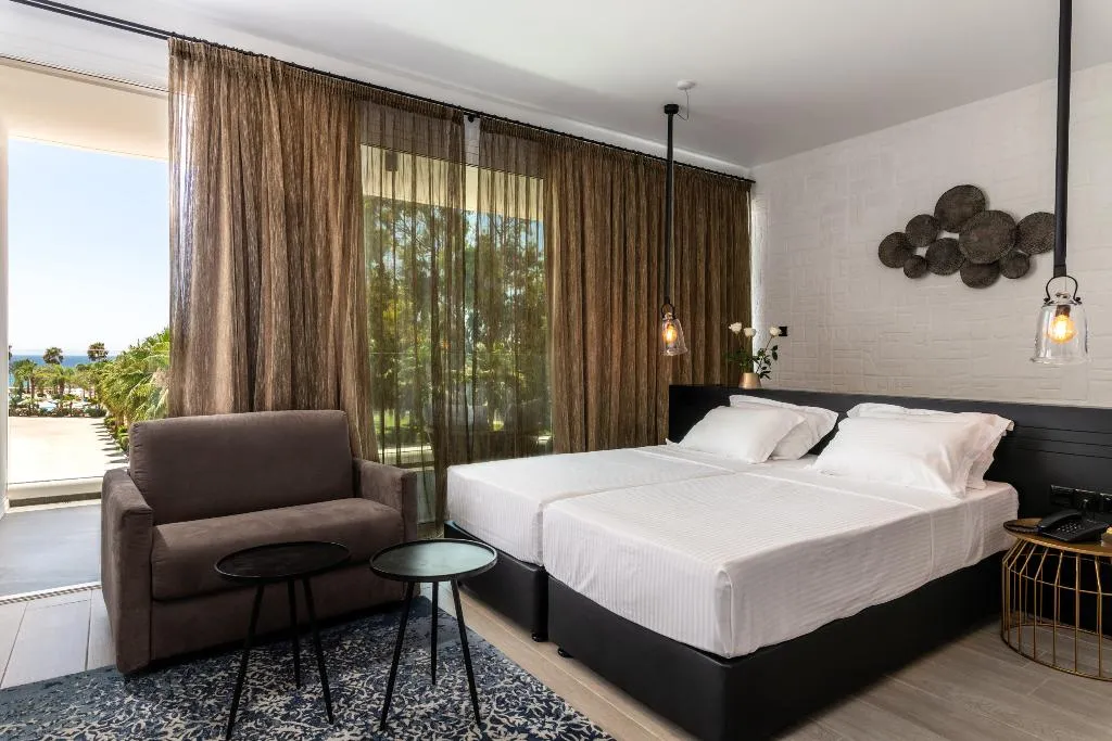 SUITE DELUXE Room, Abacus Suites, Cyprus