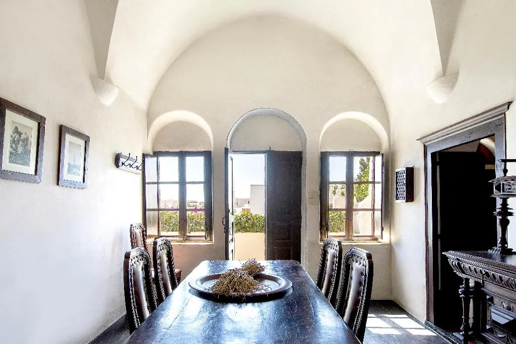 VILLA FOUR BEDROOMS Room, Ducato Wine Village, Santorini