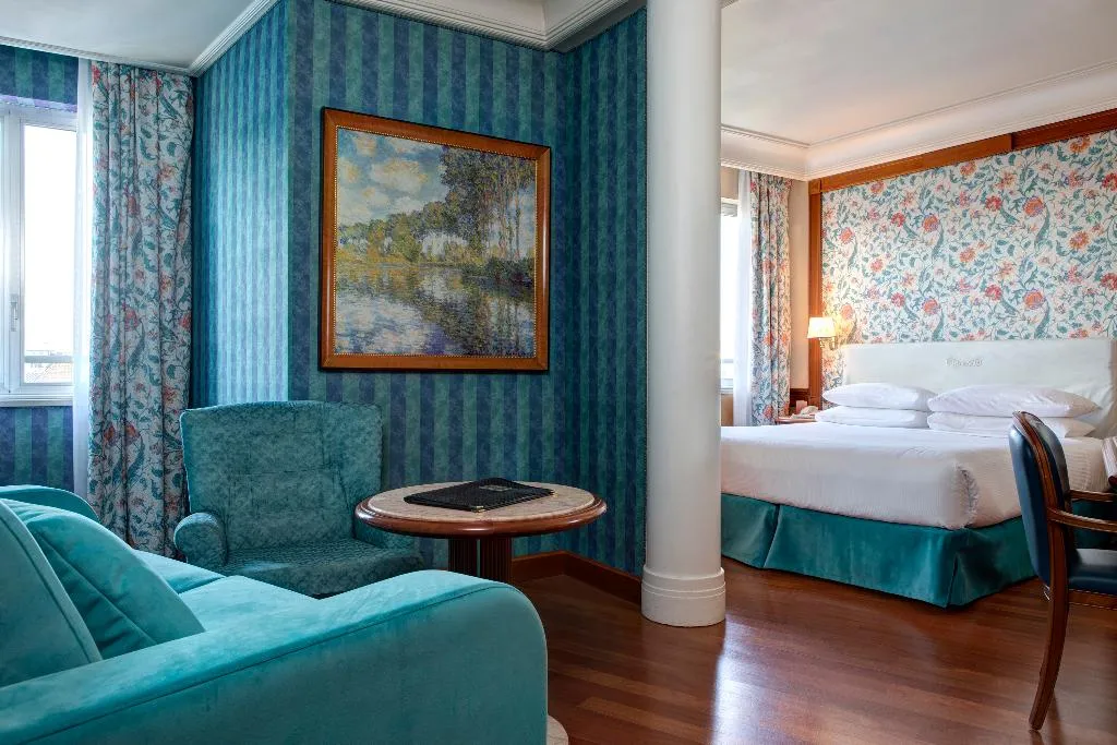 DOUBLE DELUXE Room, Hotel Capitol, Milan
