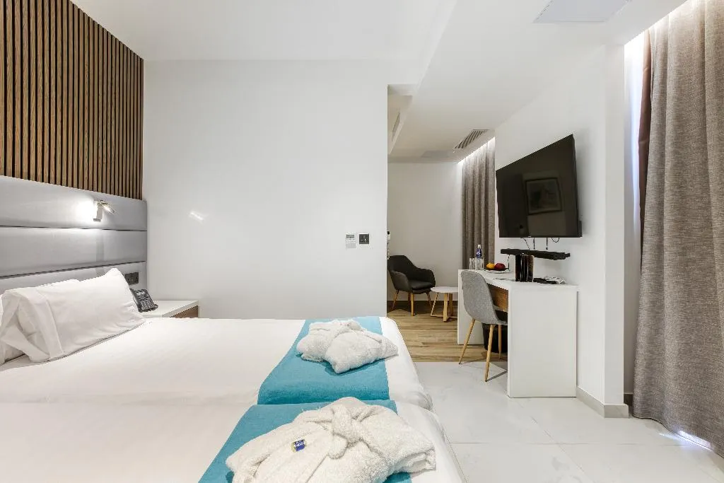 SUITE LUXURY Room, Solana Hotel & Spa, Malta