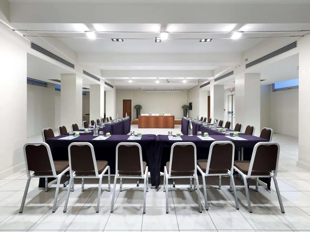 Conferences, Mercure Roma Centro St. John, Naples
