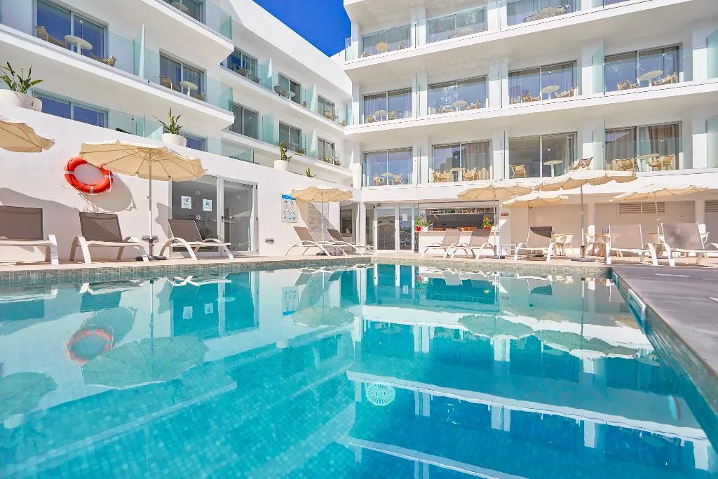 Pool, Hotel Ilusion Moreyo Adults Only, Majorca