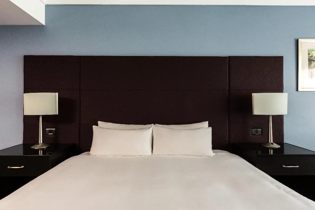 JUNIOR SUITE STANDARD Room, InterContinental Malta, Malta