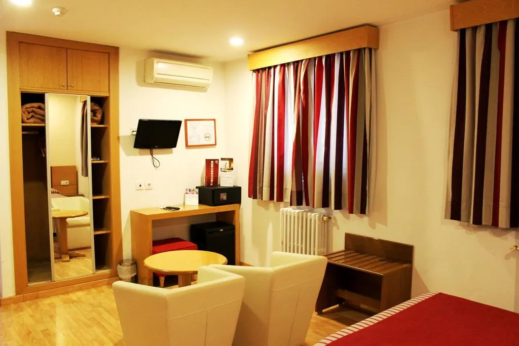 Double or Twin STANDARD Room, Amic Colon, Majorca