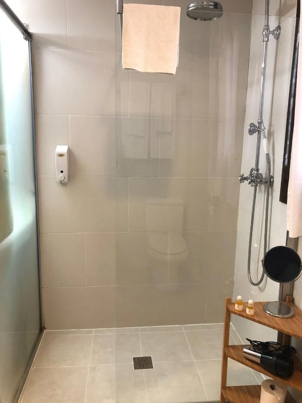 Room, Hotel Llar De Capitans, Barcelona