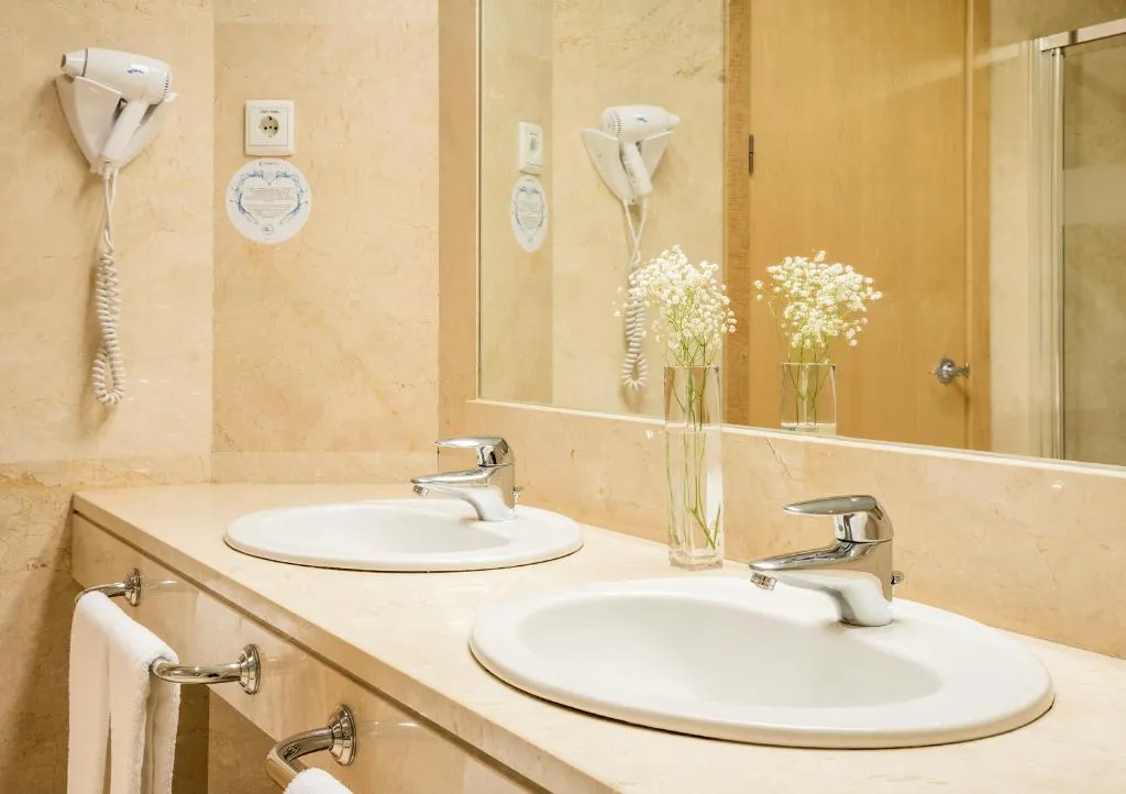 DOUBLE STANDARD Room, Ilunion Alcala Norte, Madrid