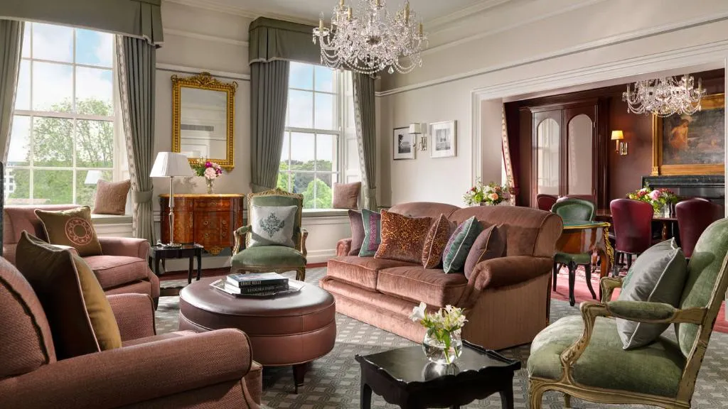 Lobby, The Shelbourne, Autograph Collection, Dublin