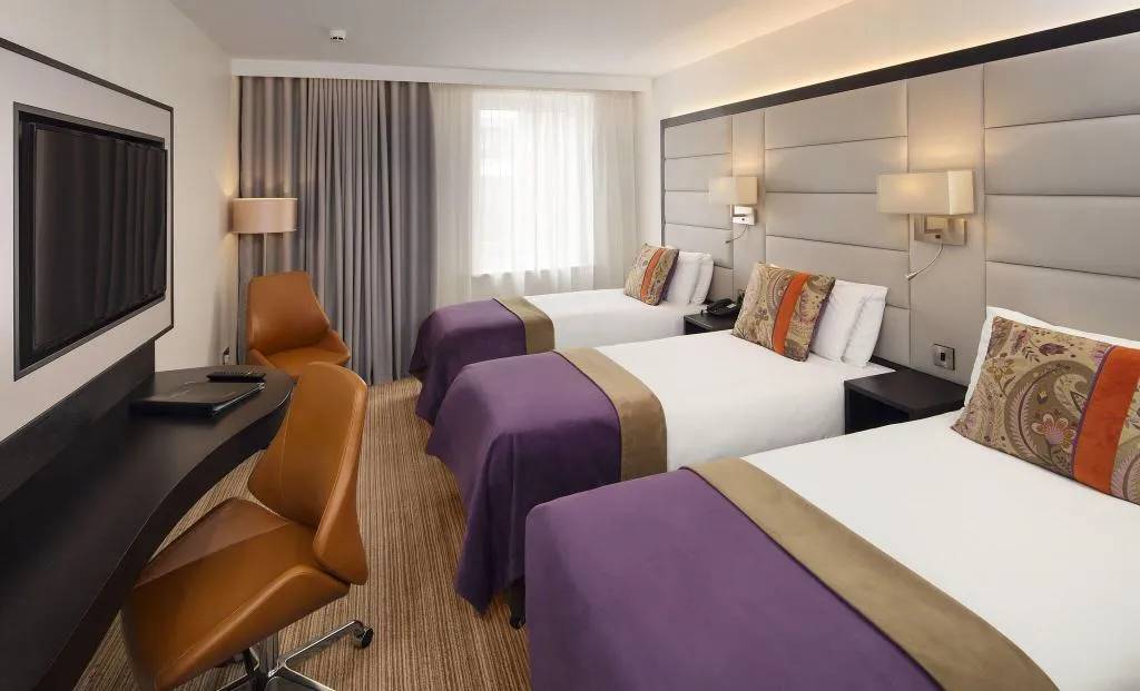 TRIPLE STANDARD Room, The Address Connolly Hotel, Dublin
