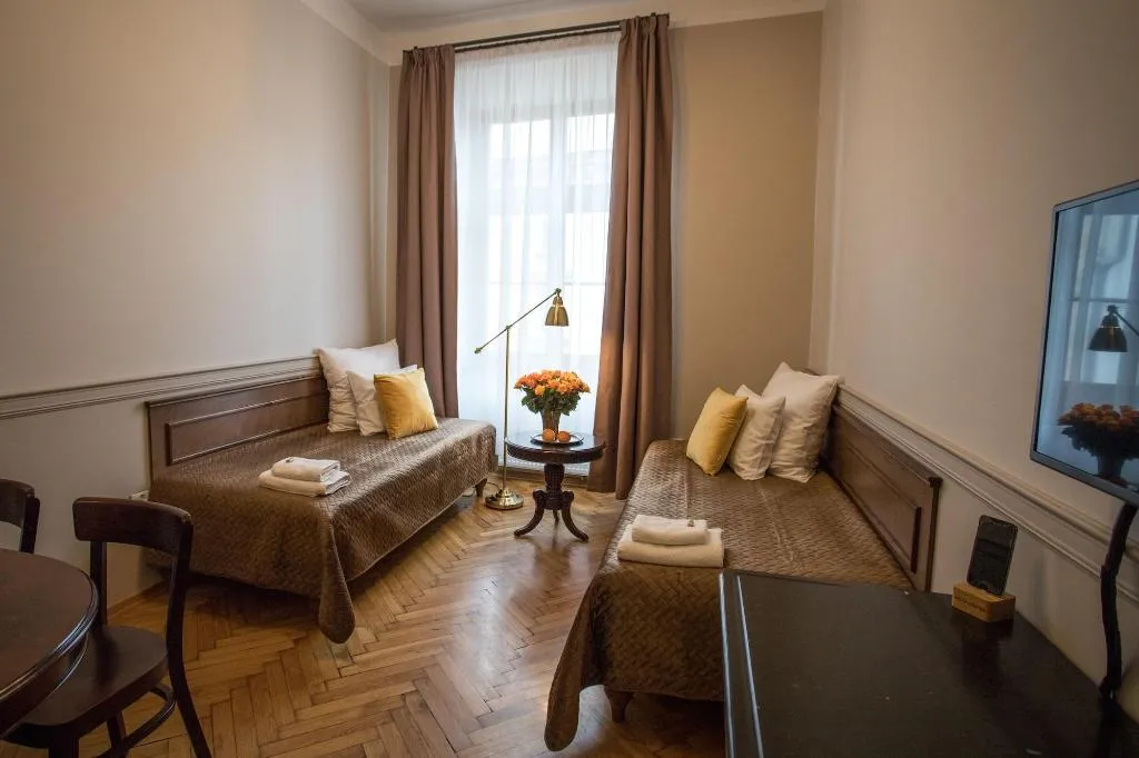 Room, Scharffenberg Apartments Main Square, Krakow