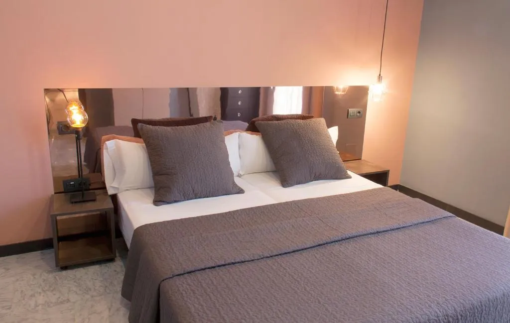 APARTMENT SUPERIOR WITH TERRACE Room, Be Mate Málaga Soho, Costa Del Sol