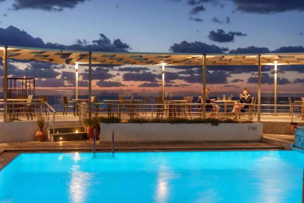 Terrace, Dedalos Beach Hotel, Crete