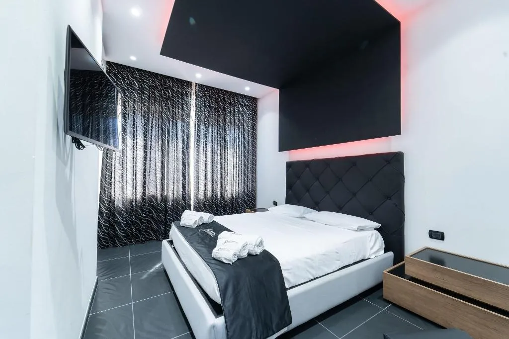 Room, Al Campanile H. Napoli Centro, Naples