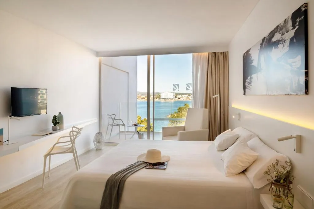 TWIN DELUXE Room, Els Pins Resort & Spa, Ibiza