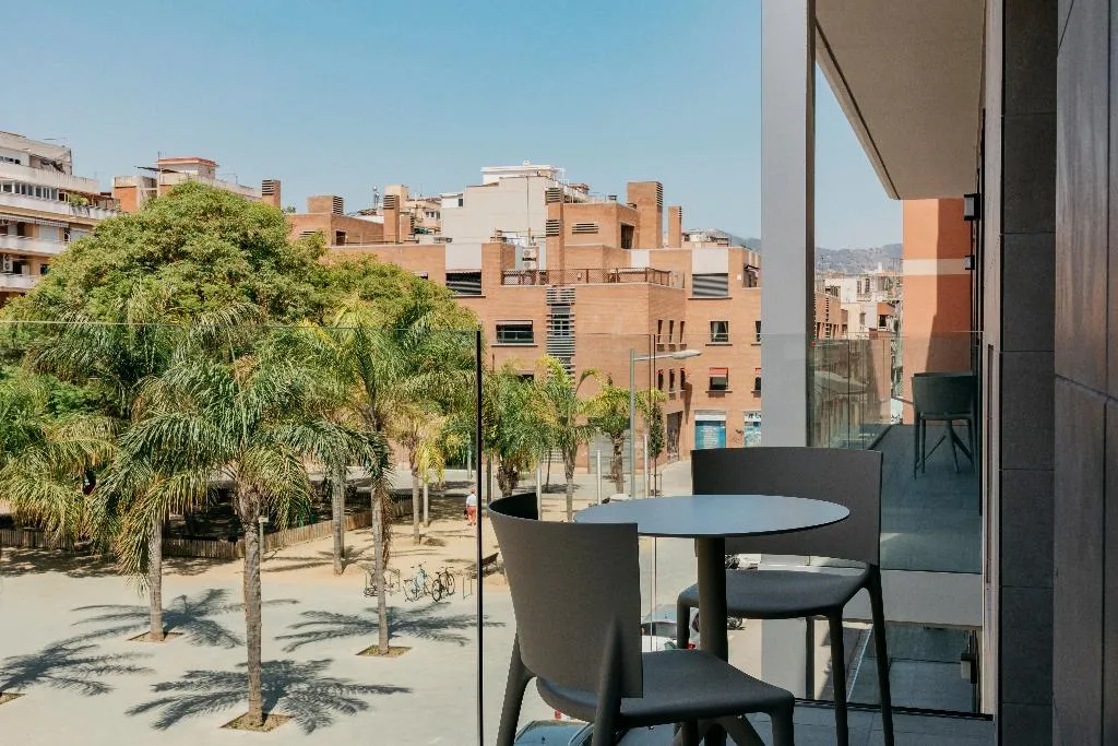 APARTMENT DELUXE Room, Europa Apartments, Barcelona