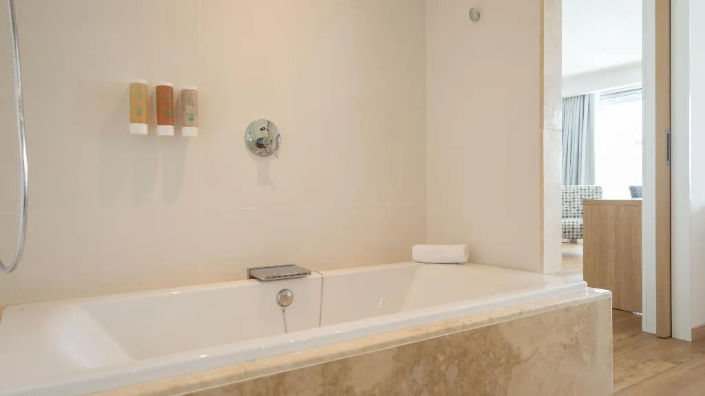SUITE CAPACITY 3 Room, Seth 55 Santo Tomas, Menorca