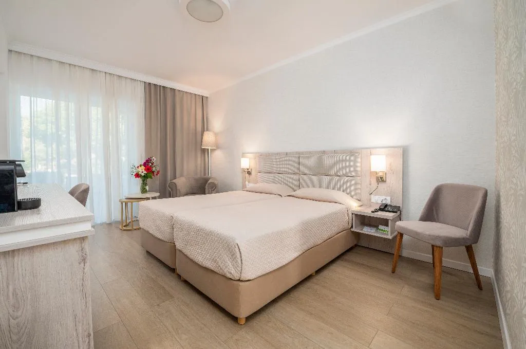 Double or Twin STANDARD Room, Atlantis, Kos