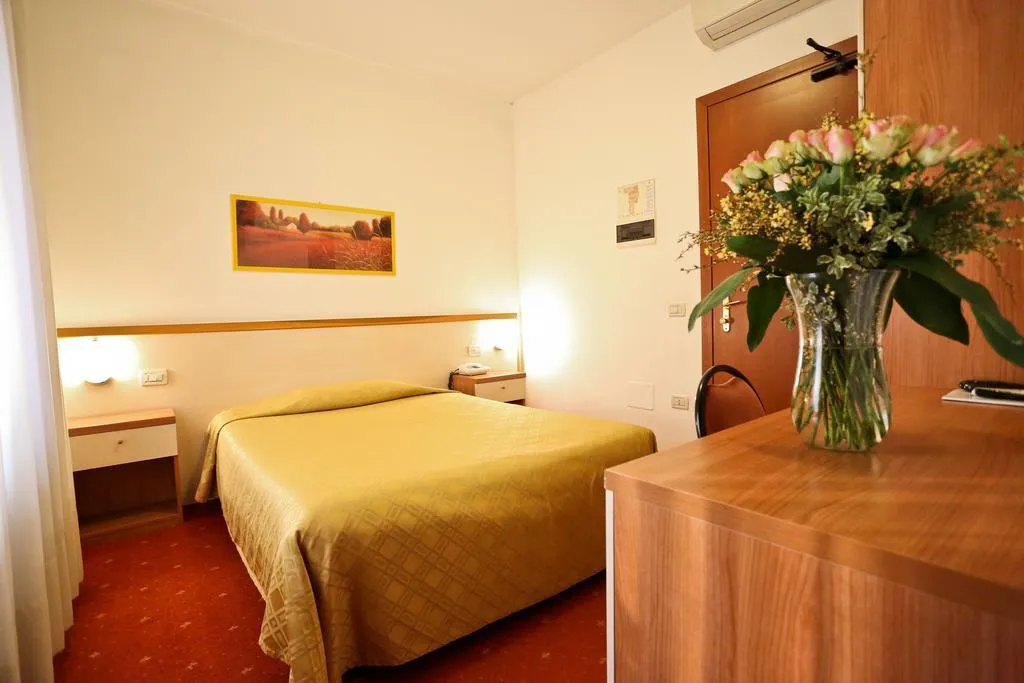 Room, Hotel Due Ragni, Venice
