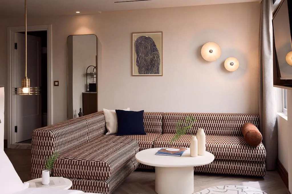 JUNIOR SUITE WITH VIEWS Room, A for Athens, Athens