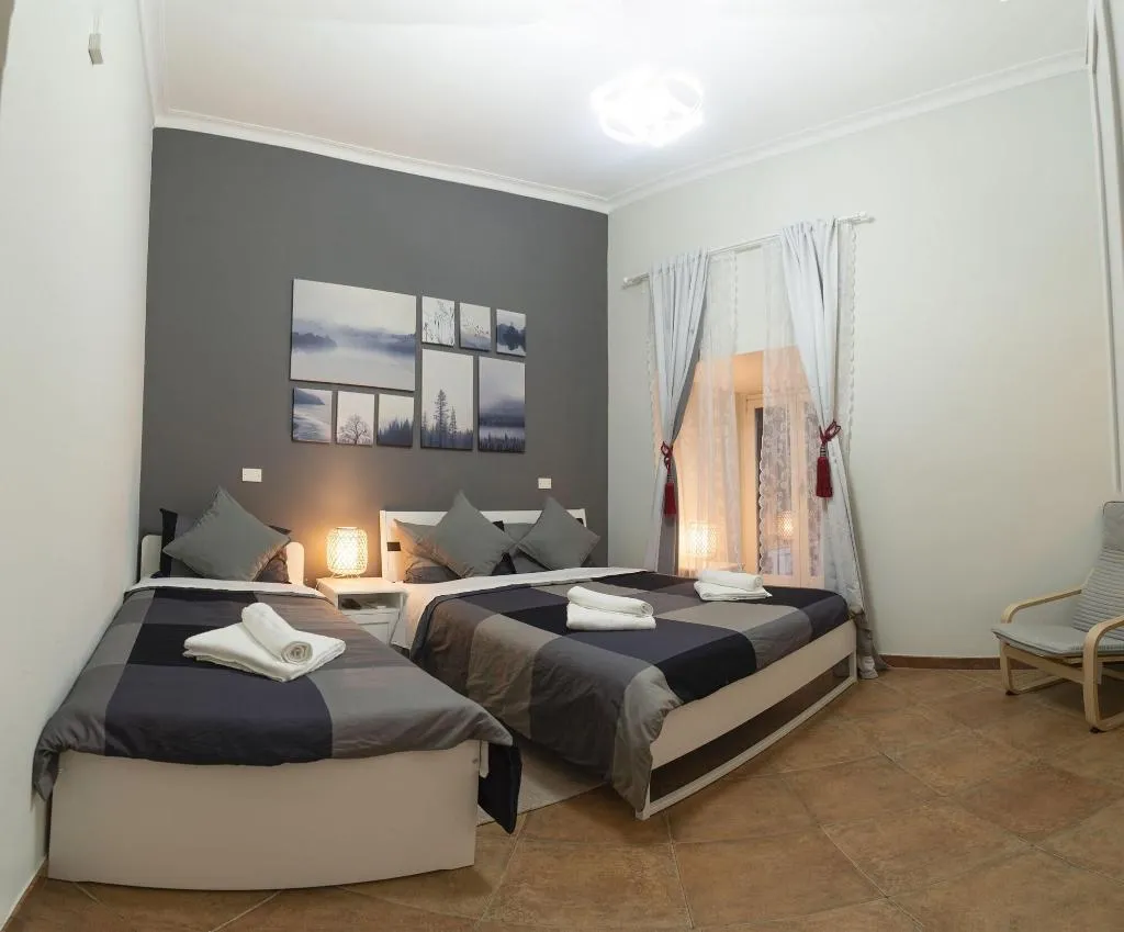 Room, Martini Rooms, Naples