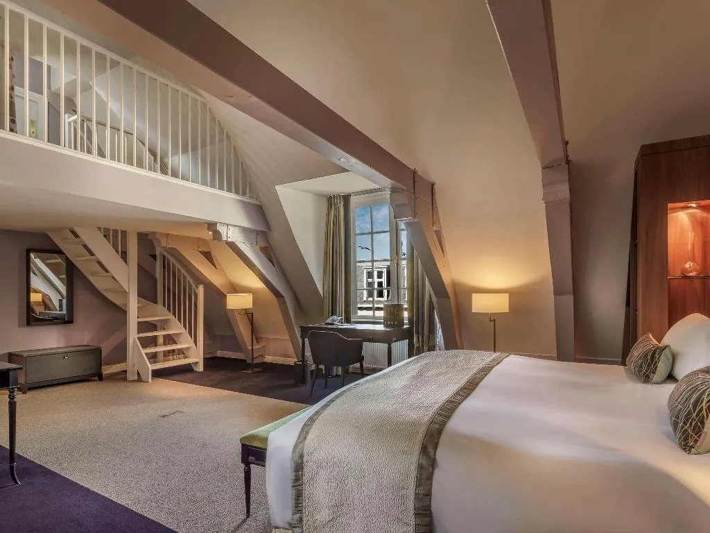 SUITE KING SIZE BED Room, Sofitel Legend the Grand Amsterdam, Amsterdam