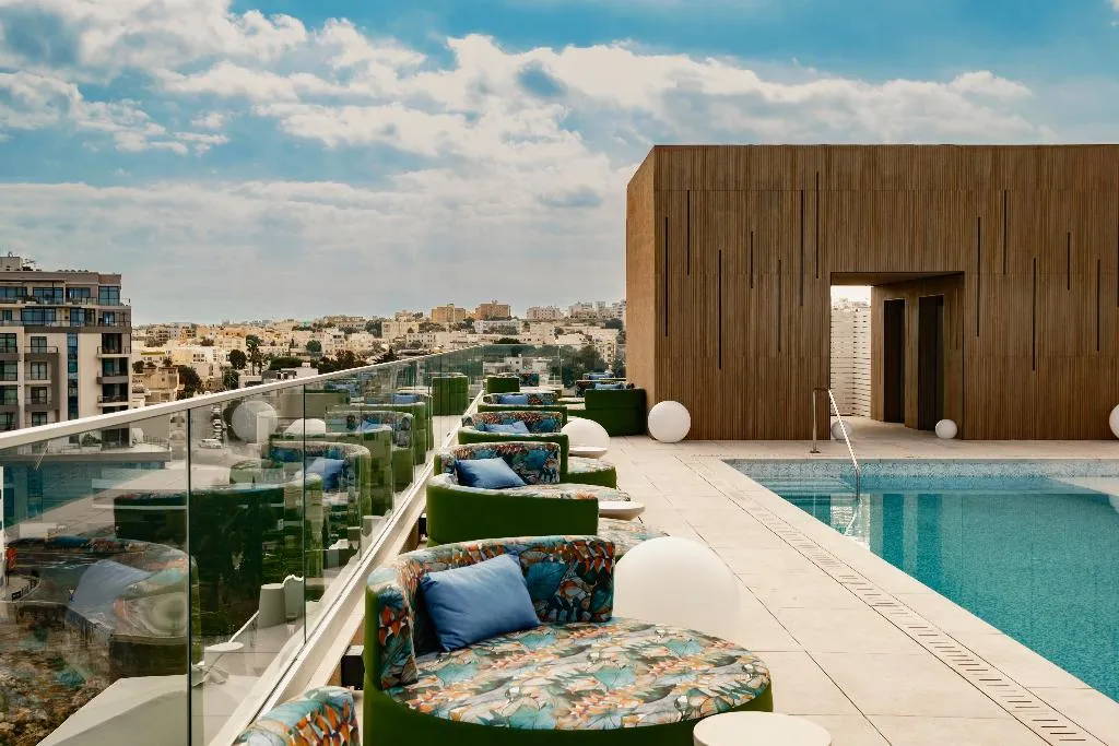 Pool, Hyatt Centric Malta, Malta