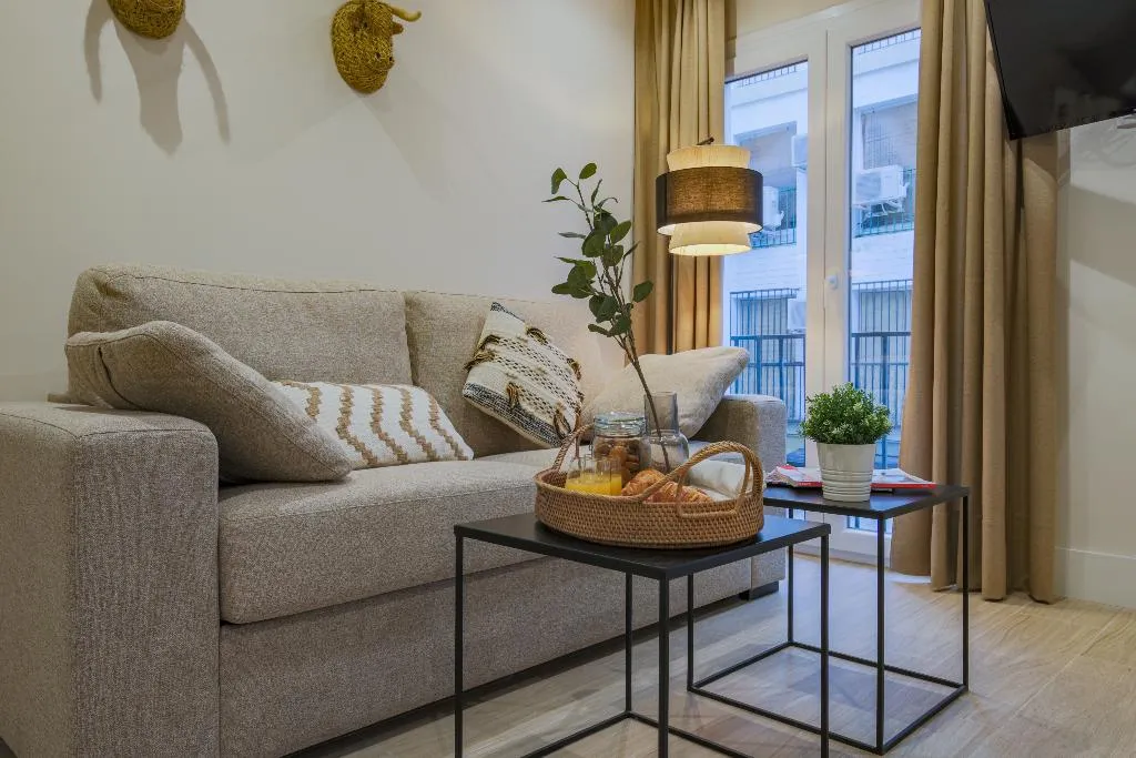 APARTMENT DELUXE Room, Magna Sevilla, Seville