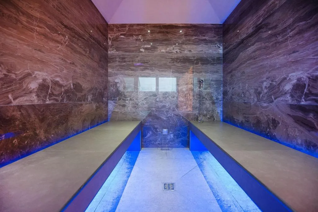 Sports and Entertainment, Art Hotel Navigli, Milan