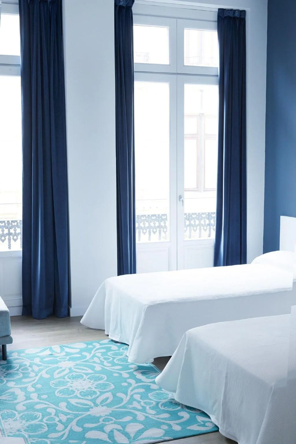 Room, L'Esplai Valencia, Valencia