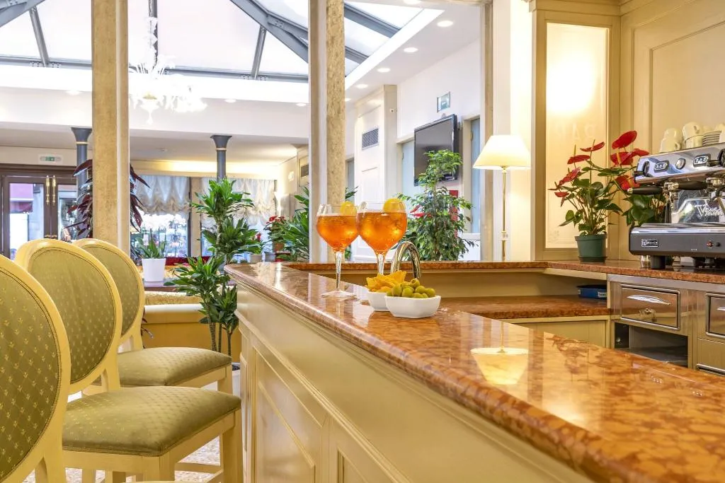 Restaurant, Bella Venezia, Venice