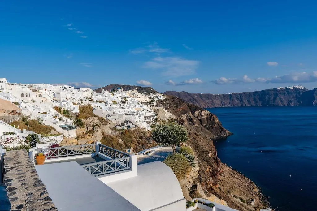 Room, Solstice Luxury Suites, Santorini