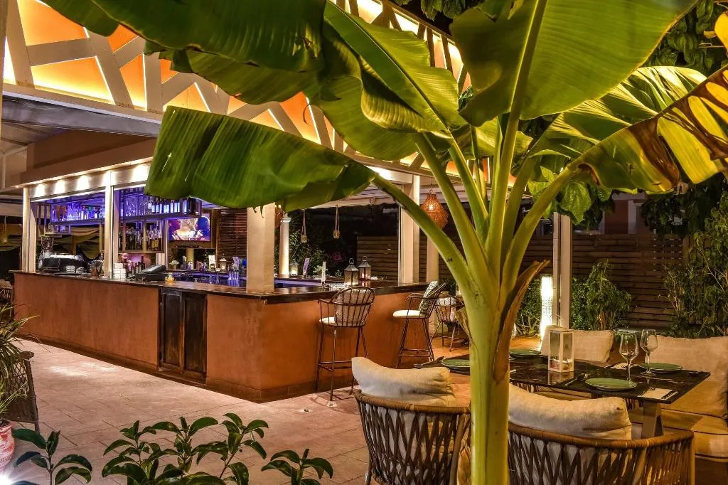 Restaurant, Aeolos Boutique Resort And Suites, Zante