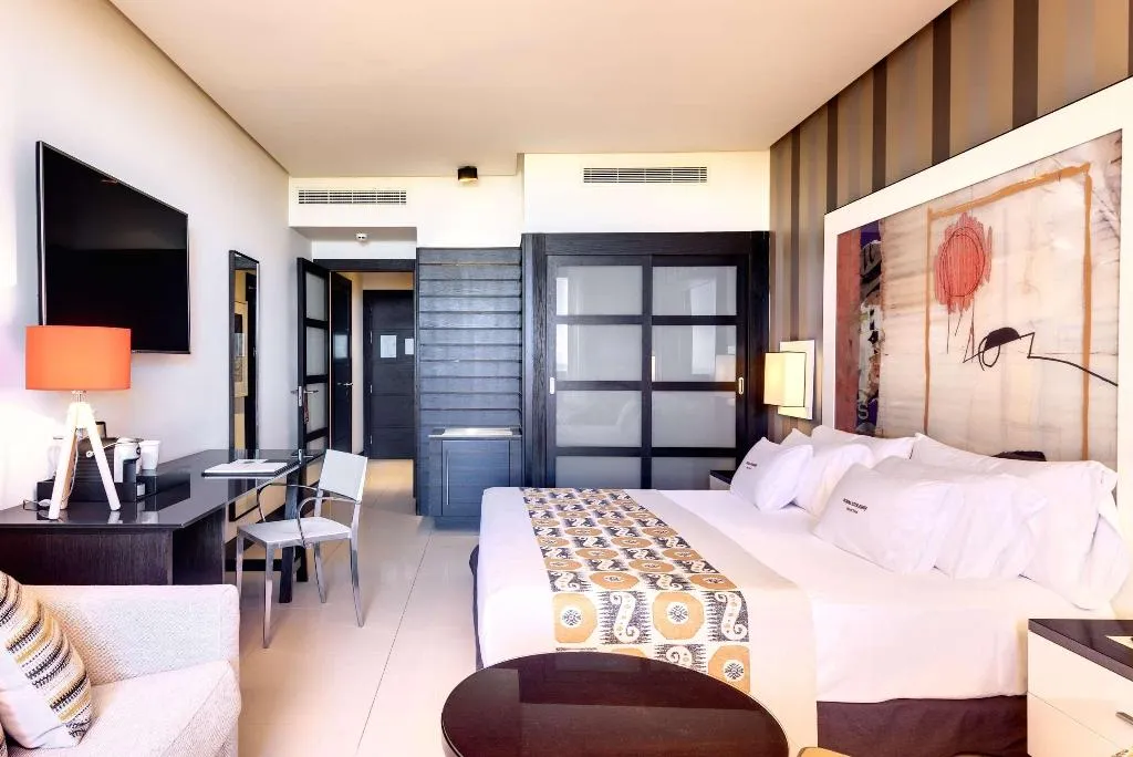 Double or Twin DELUXE OCEAN FRONT Room, Royal Hideaway Sancti Petri, Costa De La Luz