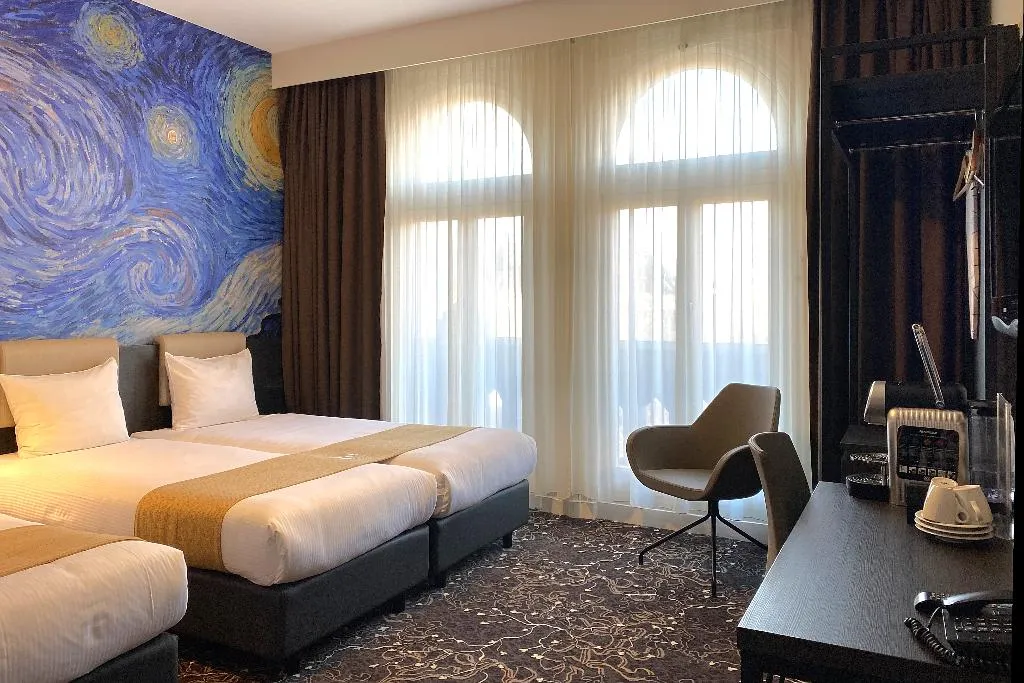 TRIPLE STANDARD Room, Hotel Van Gogh, Amsterdam