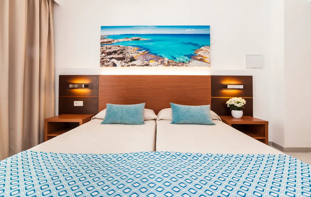 Room, Globales Aparthotel Bouganvilla, Majorca