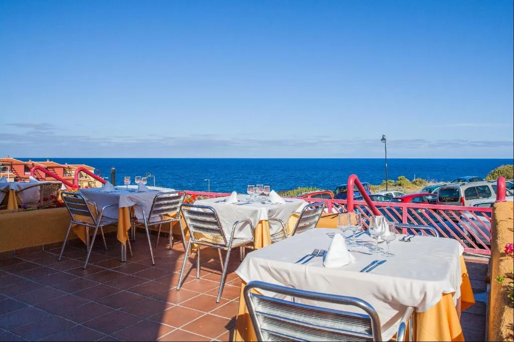 Terrace, La Caleta, La Palma